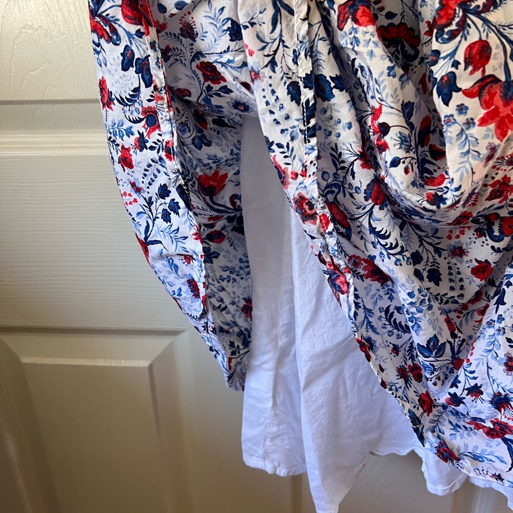 Red, White, and Blue Floral Maxi Dress - Picture 5 of 7